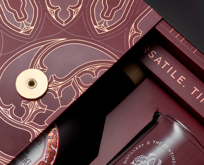 Sentinel Rum Geschenkbox Packaging Design